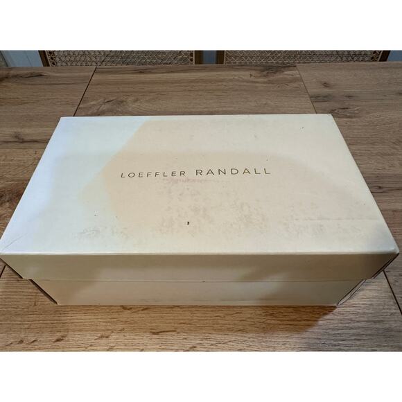 Loeffler Randall Penny Gold Pleated Bow Heel Size 6 NIB Glam Dressy Knotted Top - Picture 14 of 14